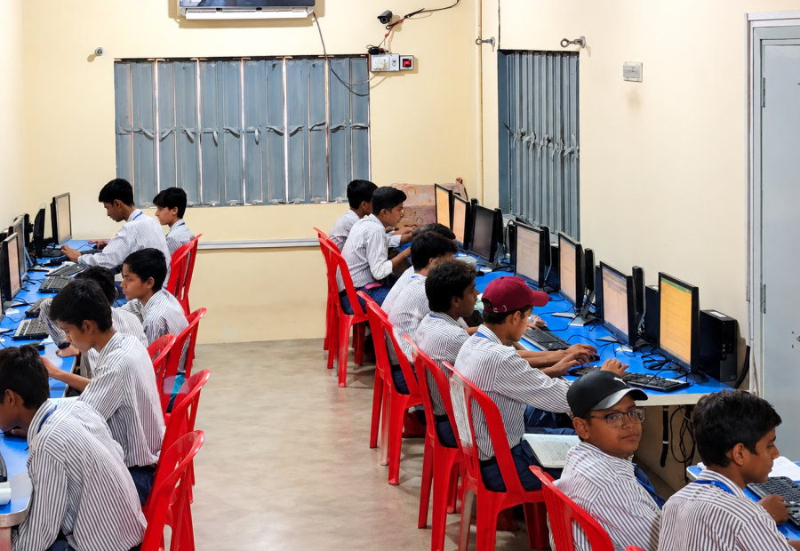 Air-conditioned Computer Lab